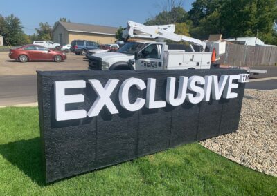 Business Signs And Banners Monument Signs Detroit Mi 2